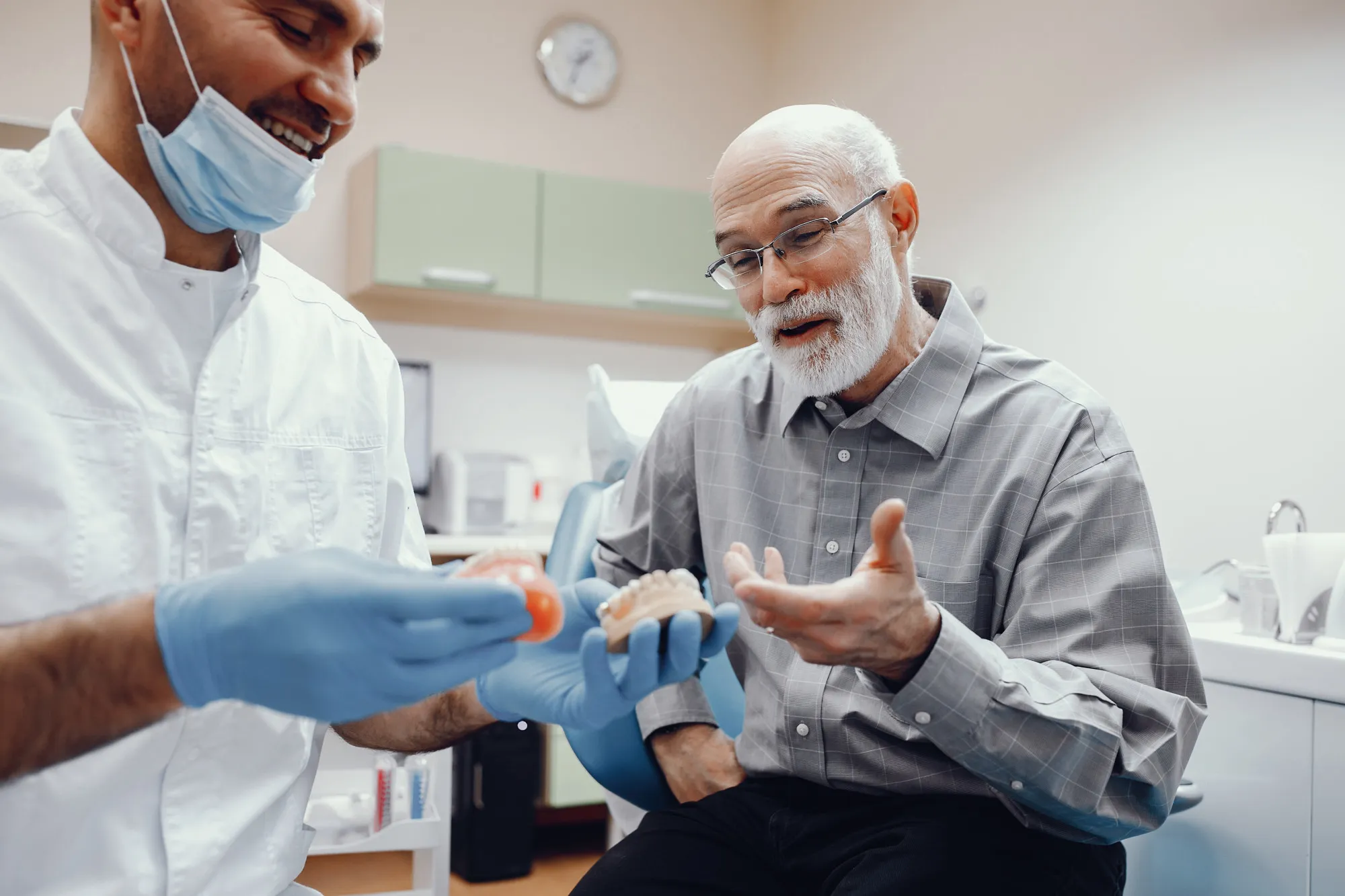 fake tooth replacement